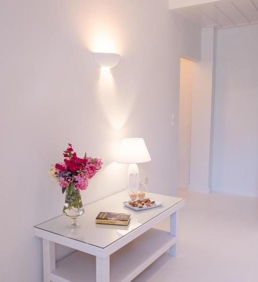 クラシックルーム, Hydra