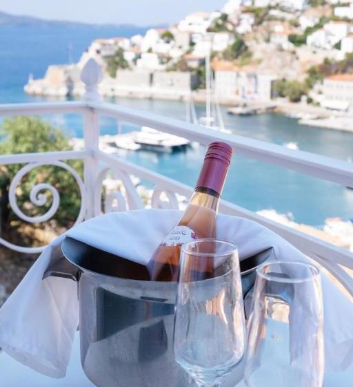 オーシャンビュースイート, Hydra