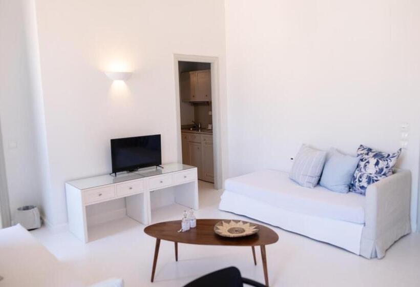 海の見えるマスタースイートルーム, Hydra