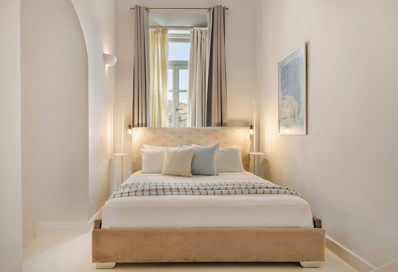 Family Suite, Hydra