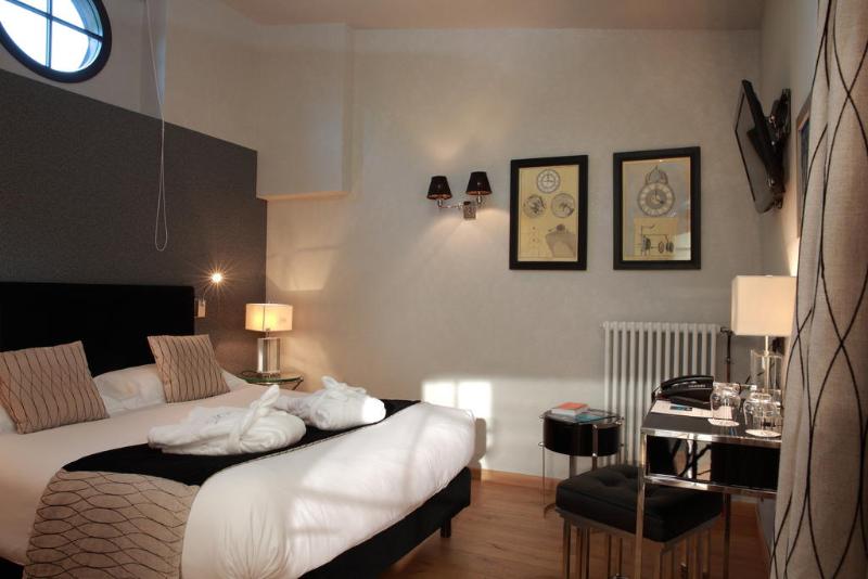 수피리어 룸, Le Domaine Chateau Du Faucon