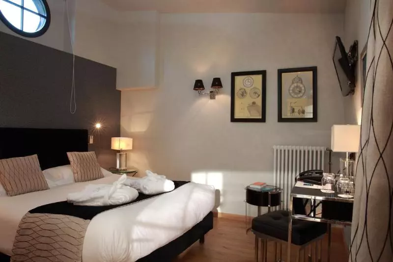 Superior-huone, Le Domaine Chateau Du Faucon