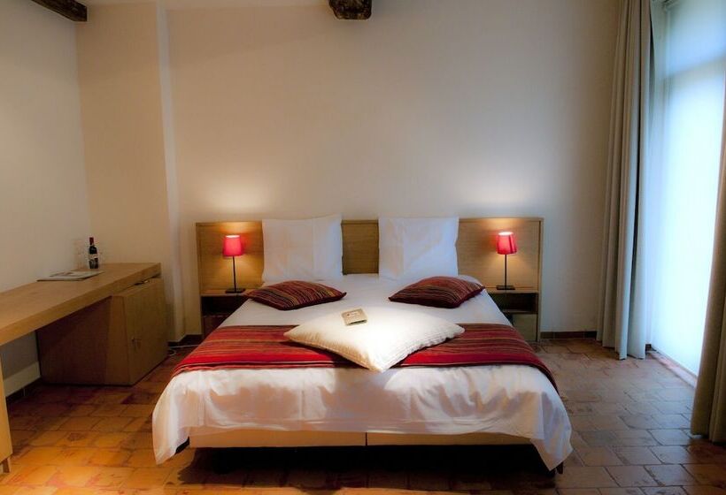 Номер Superior, Le Val Fayt