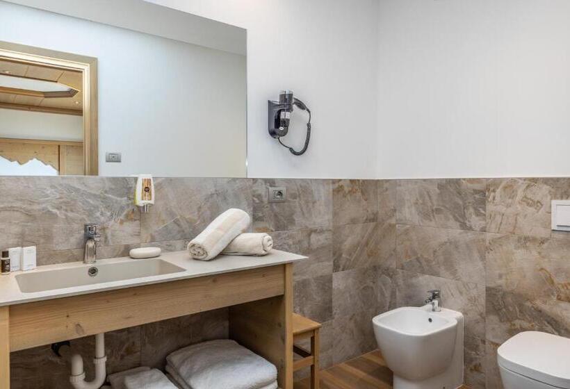 סוויטת ג'וניור, Miraval