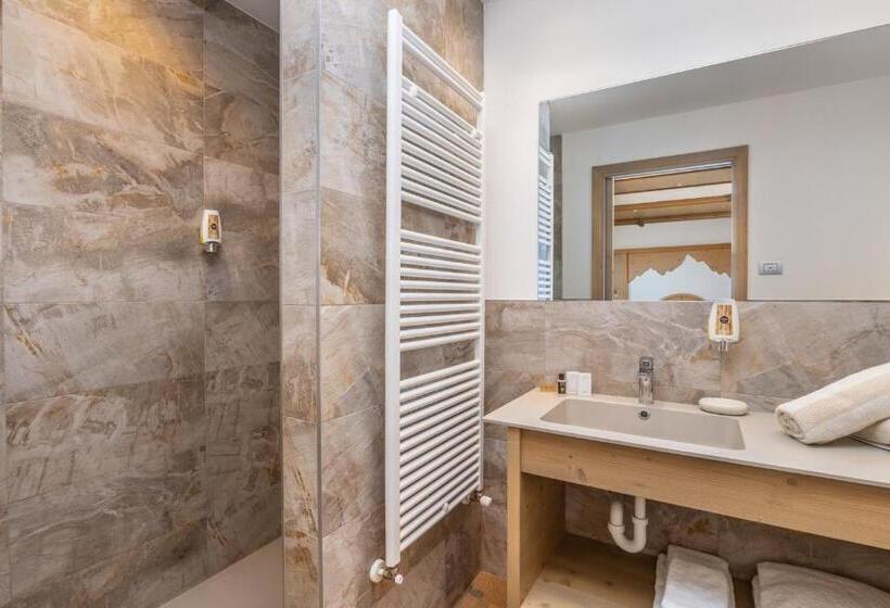 סוויטת ג'וניור, Miraval