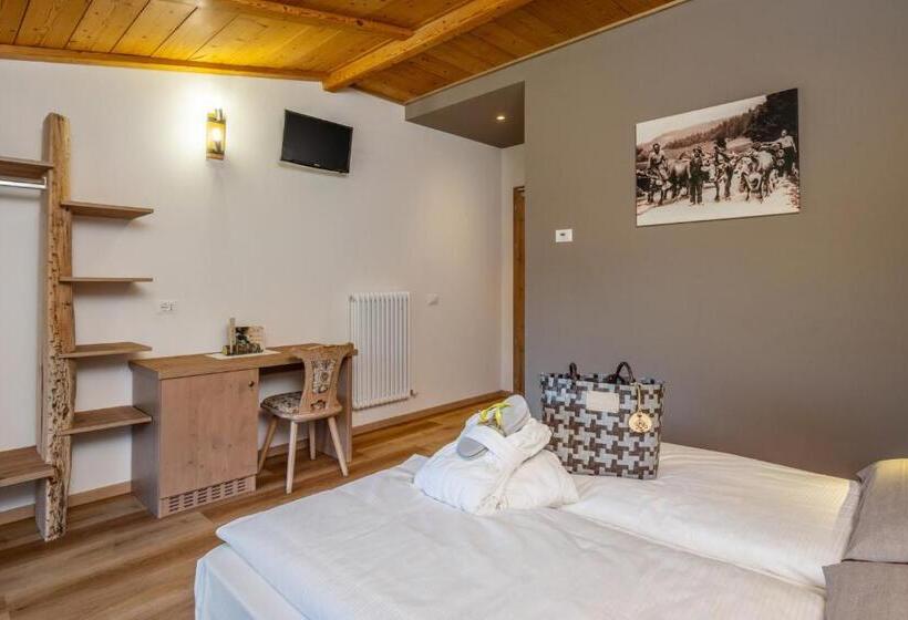 חדר אקונומי, Miraval