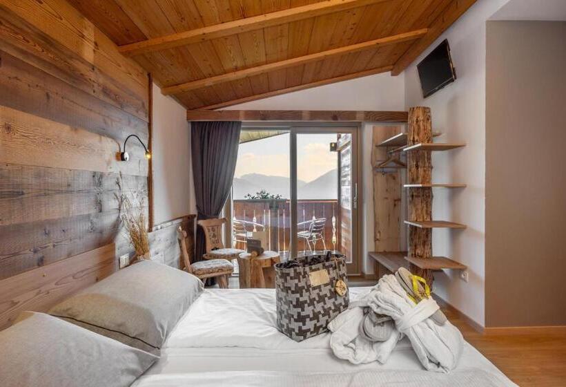 חדר אקונומי, Miraval