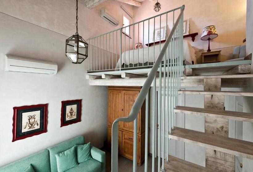 四人标准间, Relais Del Maro