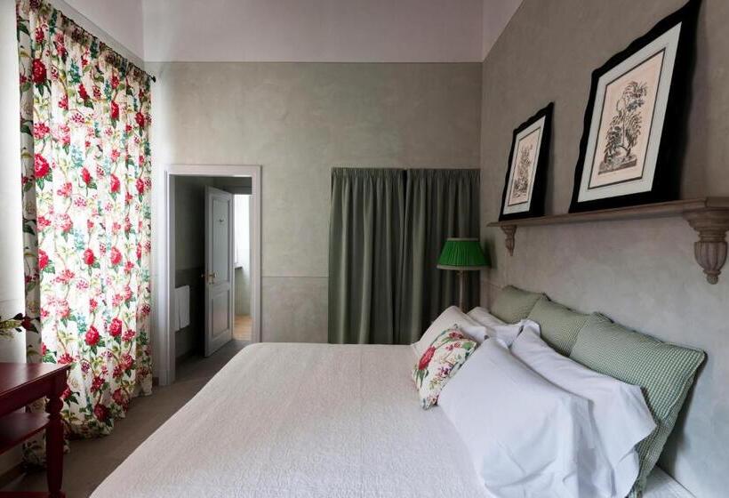 标准三人间, Relais Del Maro