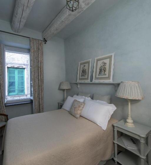 Номер Стандарт, Relais Del Maro