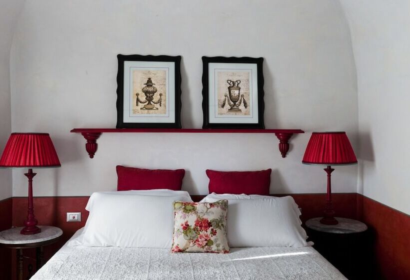 Номер Стандарт, Relais Del Maro