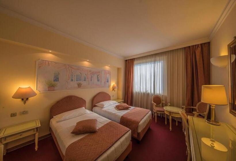 חדר סטנדרט, Ristorante Continental