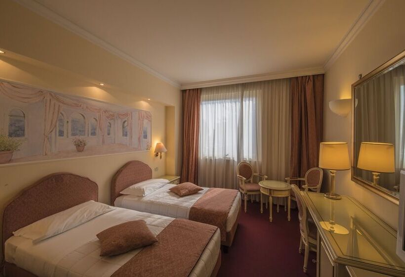 חדר סטנדרט, Ristorante Continental