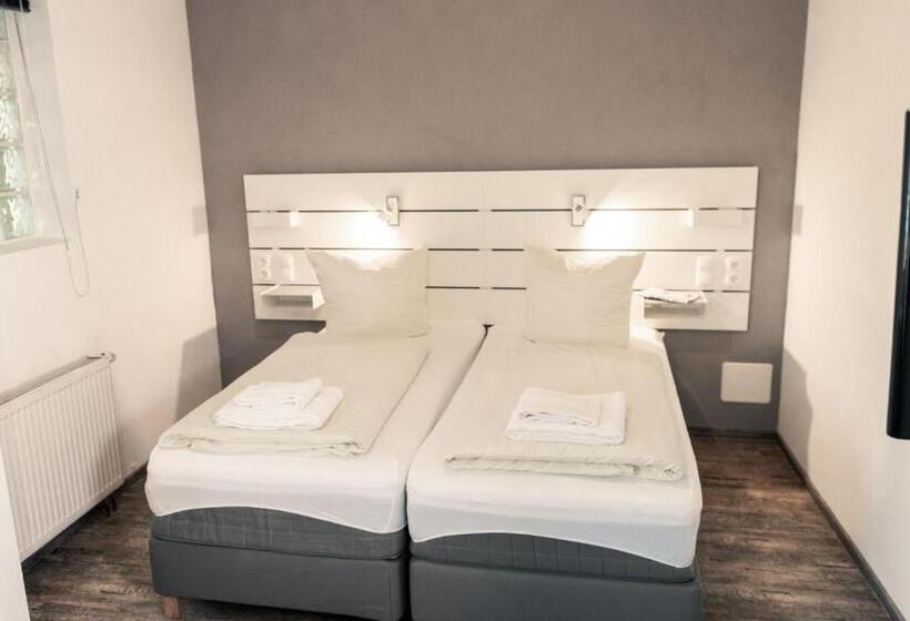 标准间, Scharfes Eck