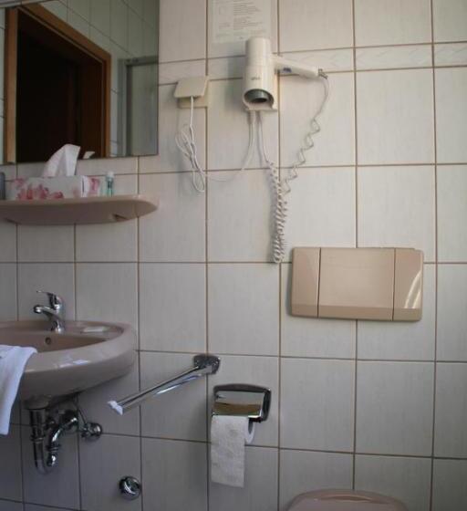 Номер Стандарт Индивидуальный, Thüringer Hof