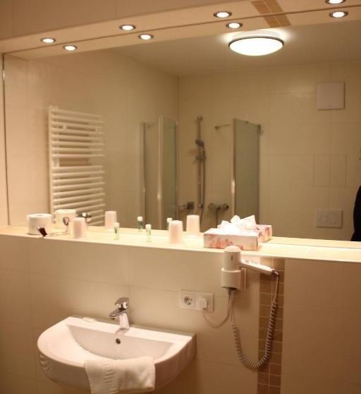 Номер Стандарт, Thüringer Hof