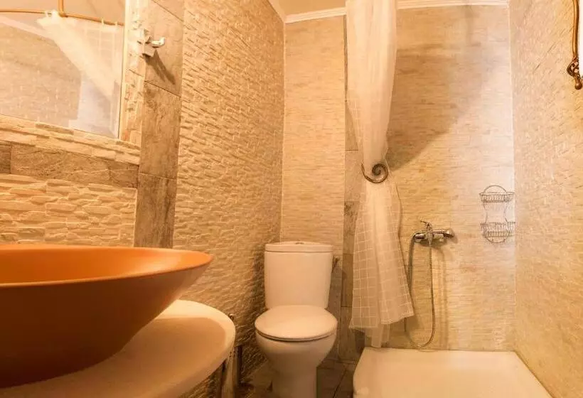 ドゥプレックスルーム, Militsa Guesthouse