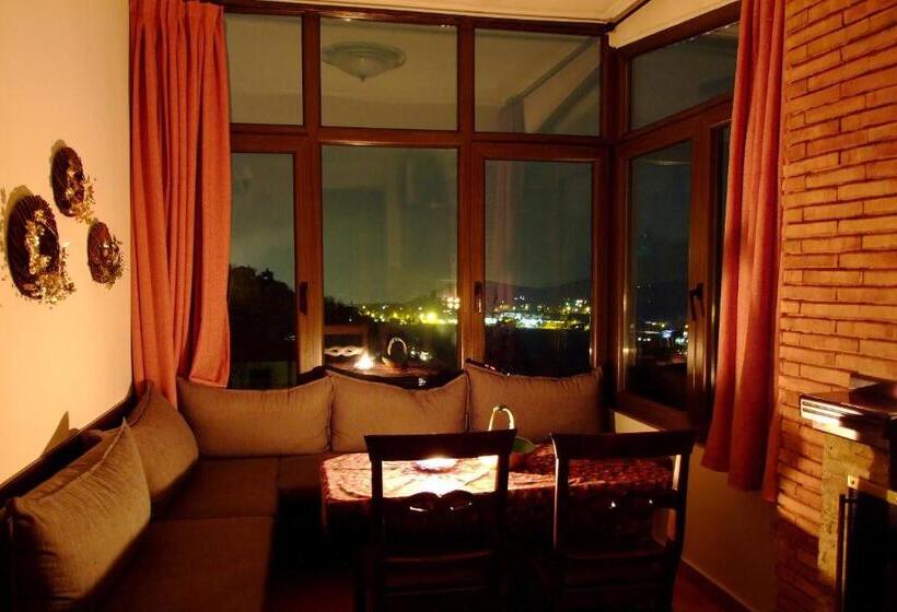 Апартаменты Superior 1 Спальня, Militsa Guesthouse
