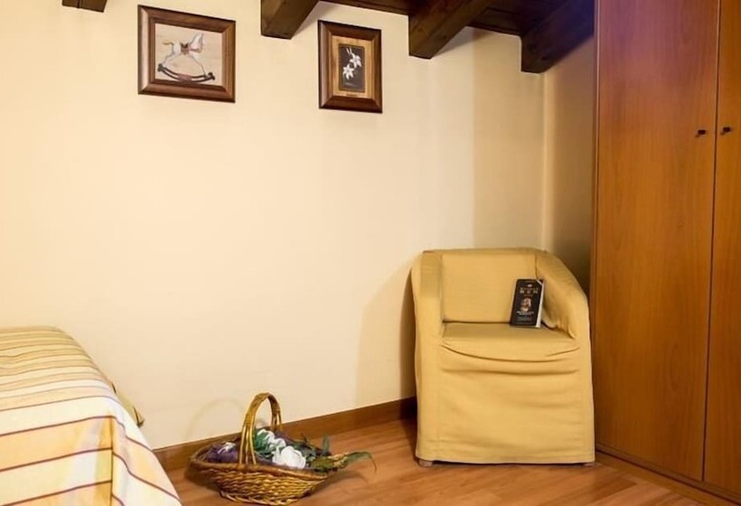 スタンダードトリプルルーム, Villa Monica