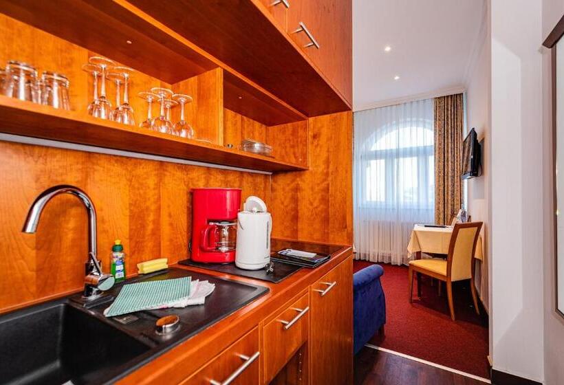 Люкс Вид на Море, Aparthotel Seeschlösschen