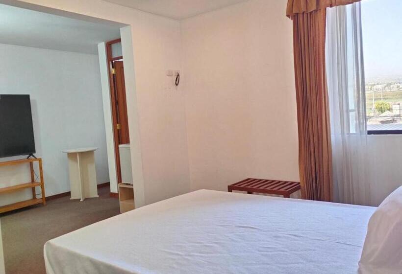 جناح, San Andres