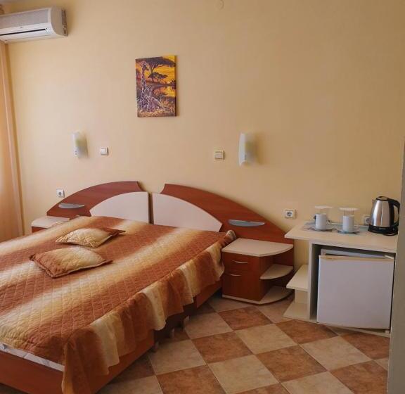 バルコニー付きスタンダードルーム, Venis