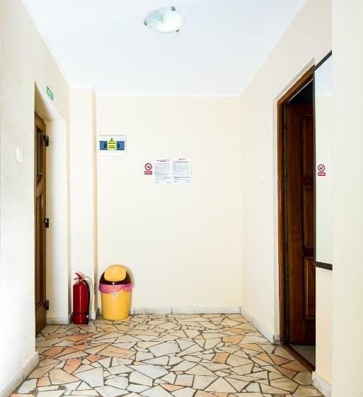 Апартаменты 1 Спальня Вид на Бассейн, Pallos Apartments