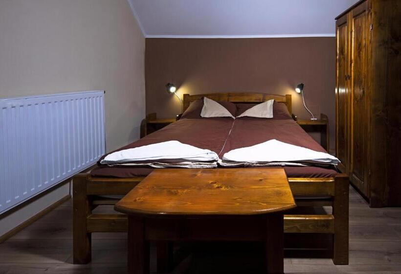 Апартаменты 1 Спальня Вид на Бассейн, Pallos Apartments