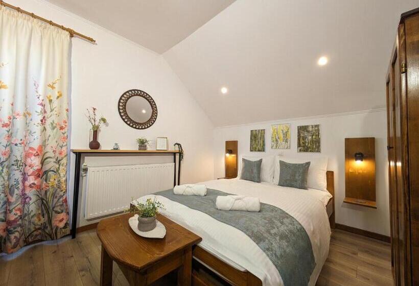 Апартаменты 1 Спальня Вид на Бассейн, Pallos Apartments