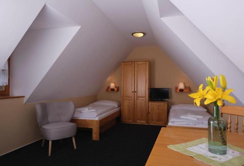 4인용 스탠다드 룸, Penzion U Studeného Potoka