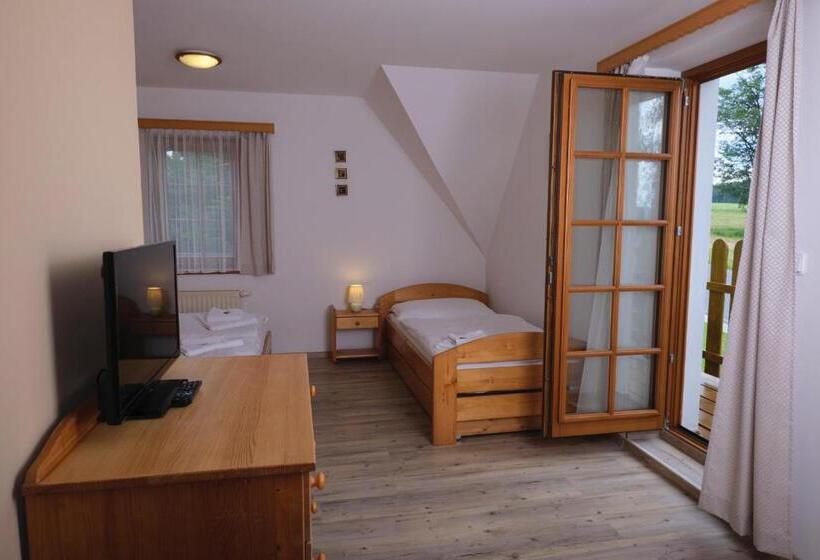 4인용 스탠다드 룸, Penzion U Studeného Potoka