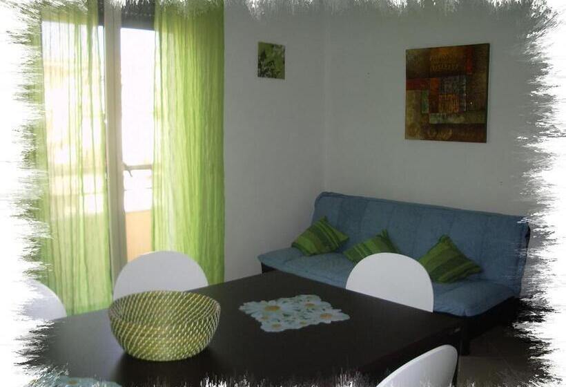 اتاق خانوادگی, B&b Del Centro Storico