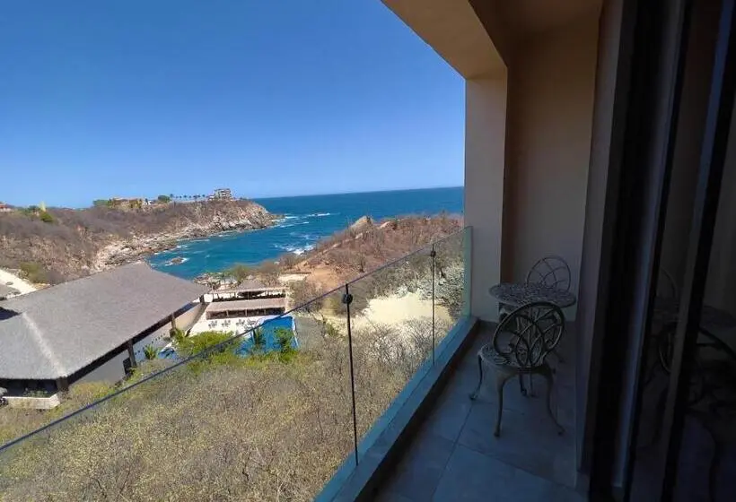 اتاق استاندارد با چشم‌انداز دریا, Coral Blue Huatulco