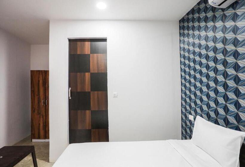 トリプルクラシックルーム, Oyo 87017  The Mars