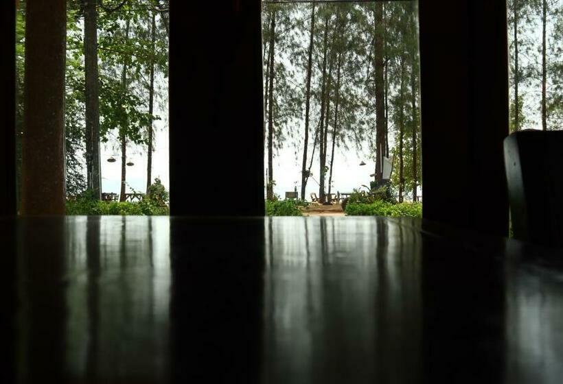 بانگلوی استاندارد با چشم‌انداز دریا, Koh Yao Noi Beach Resort