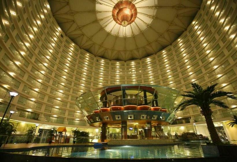 带1个卧室带泳池的公寓, 7 Star Weekend Studio At Rajhans Belliza By Global Hospitality