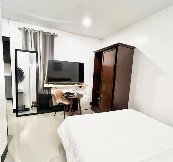 استودیوی لوکس, Halo