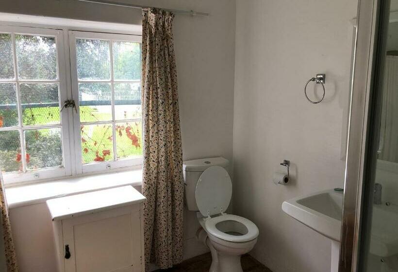 Номер Стандарт, Dwarsvlei Guest Farm