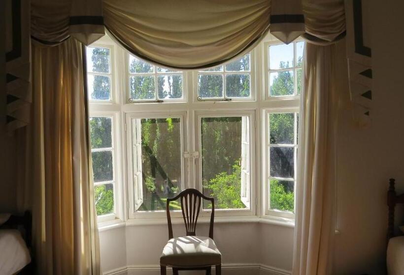 Семейный Номер, Dwarsvlei Guest Farm