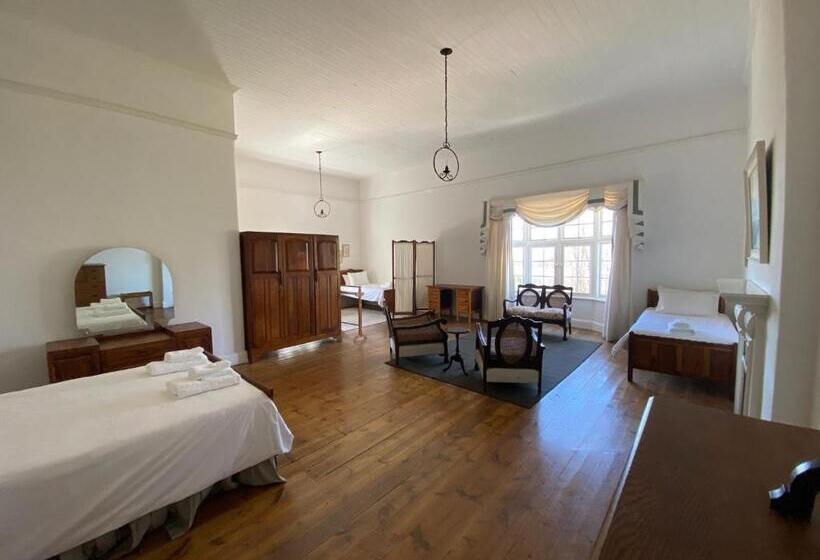 Семейный Номер, Dwarsvlei Guest Farm