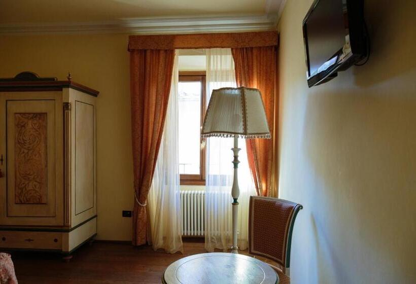 اتاق استاندارد, Casa Leopardi