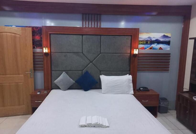 Familien Suite, Executive One