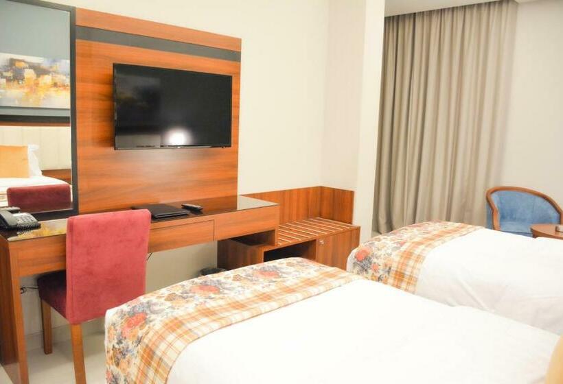 デラックスルーム, Park Town