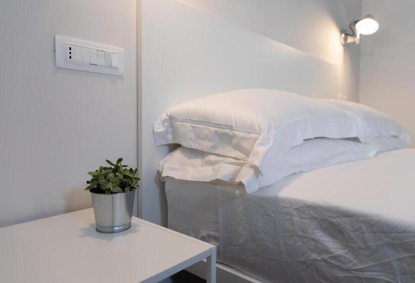 חדר סטנדרט עם מרפסת, Flaminia354 B&b