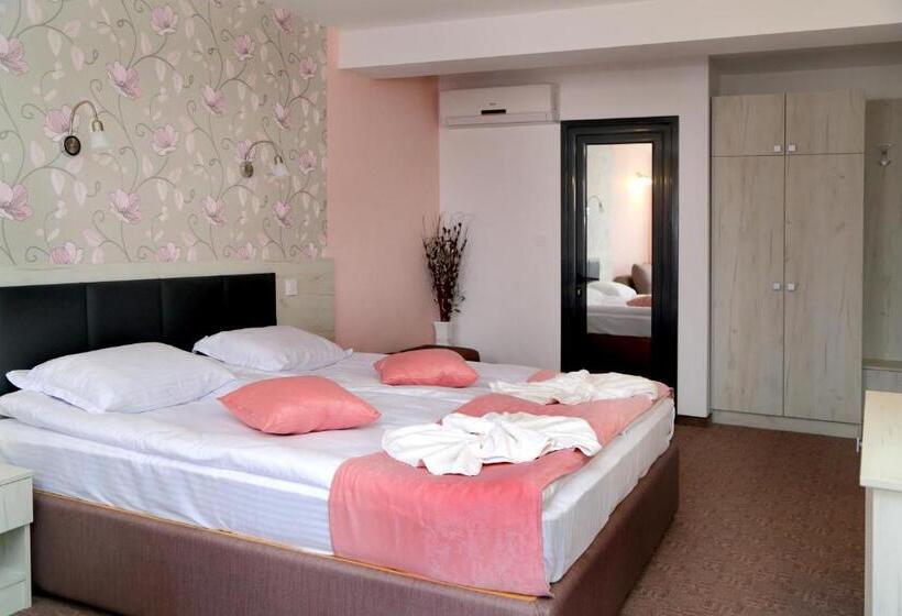 اتاق خانوادگی, Guest House Saint Petka