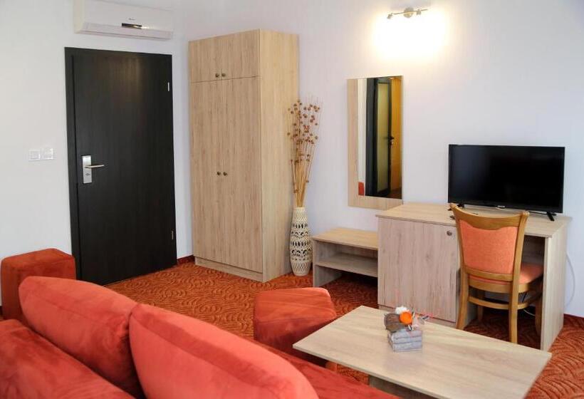 اتاق خانوادگی, Guest House Saint Petka