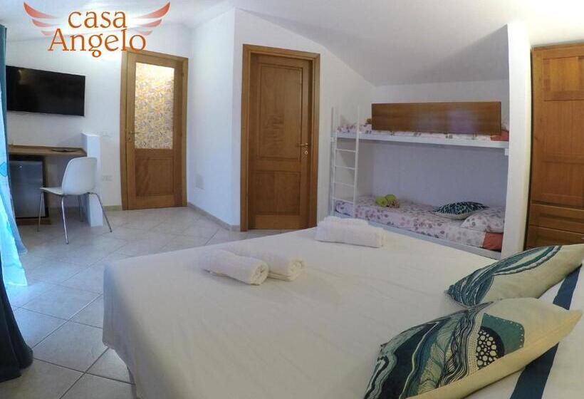 غرفة عائلية مطلّة علي البحر, Casa Angelo B&b