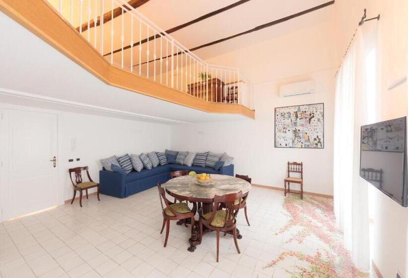 小型豪华套房, Dimore De Luca