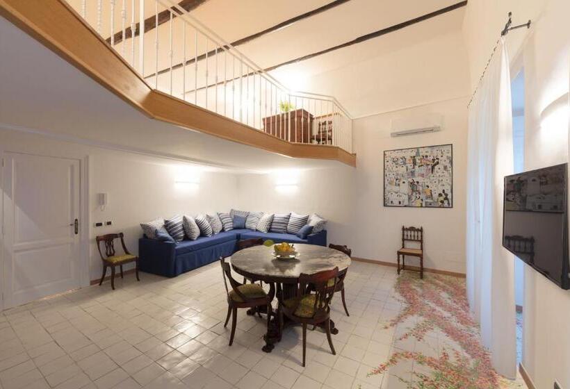 小型豪华套房, Dimore De Luca