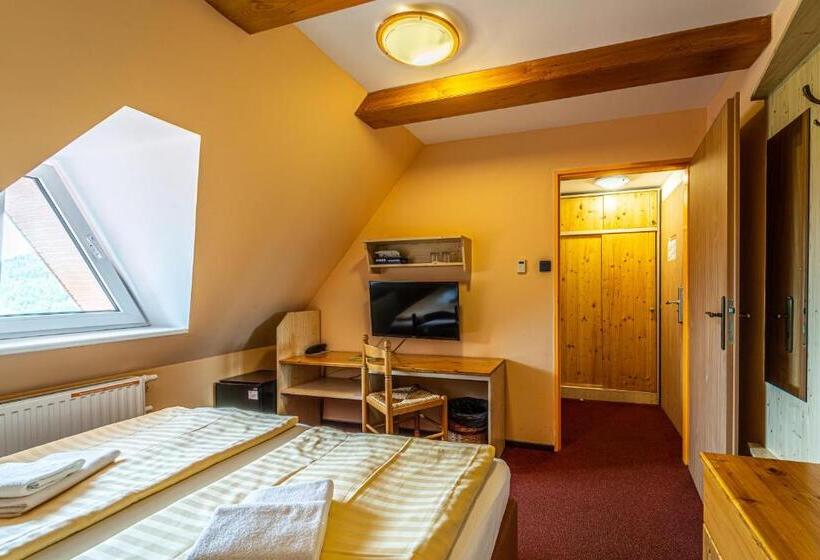 חדר אקונומי, Sluníčko